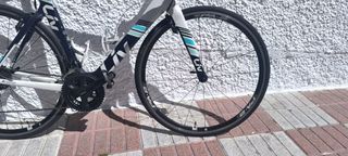 Bici Carretera Liv Envie Carbono 105