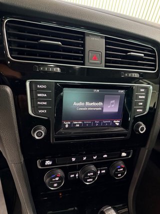 Volkswagen Golf 2.0 TDI CR 150 BMT Sport 3p DSG6