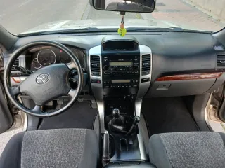 Toyota Land Cruiser 2005