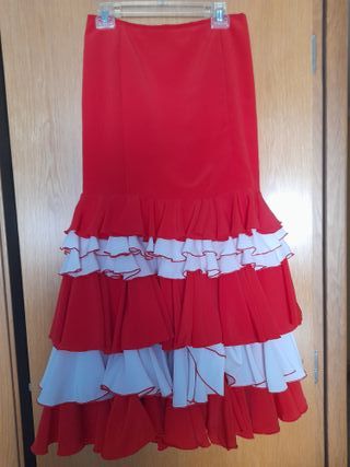 Falda y corpiño flamenco con complementos