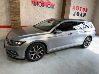 Volkswagen Passat Executive 2.0TDI 150CV 2021