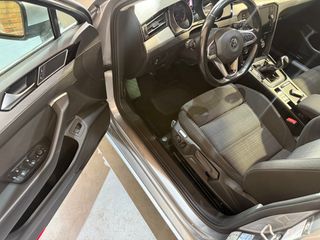Volkswagen Passat Executive 2.0TDI 150CV 2021