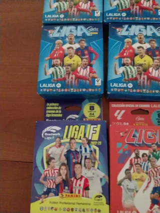 Lote Cajas Cromos LaLiga y World Class