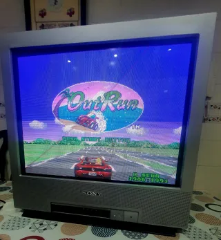 TV CRT Sony Trinitron Ideal Retro Gaming