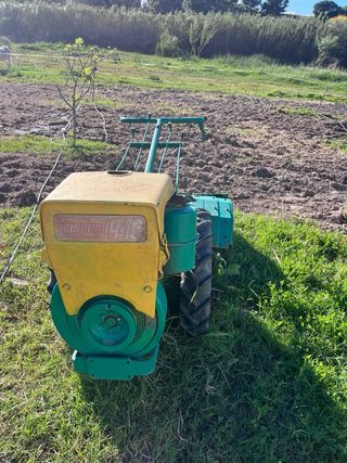 Motocultor con rotavator
