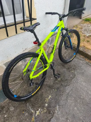 Bicicleta Rockrider 27.5 Monoplato