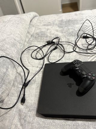 PS4 Slim (PlayStation 4) Negra 1TB
