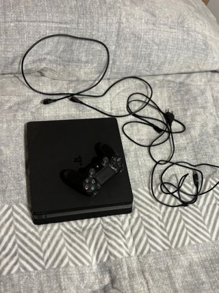PS4 Slim (PlayStation 4) Negra 1TB