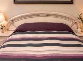 Cabezal de cama de madera de fresno maciza.