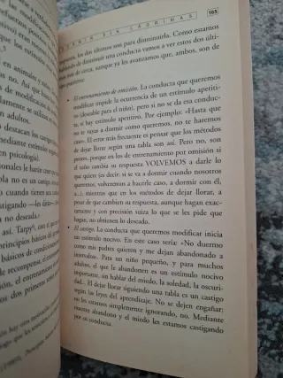 Dormir sin lágrimas: Dejarle llorar no es la soluc