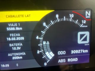 KTM 125 Duke - Escape Arrow y espejos