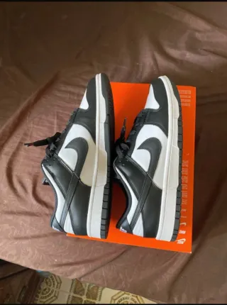 Nike dunk Negro y Blanco