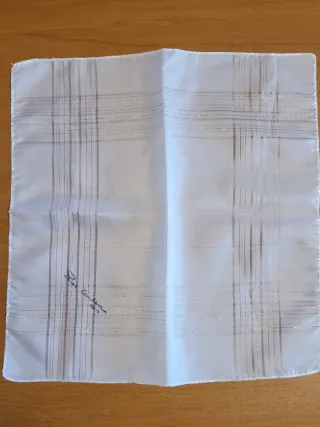 Fazzoletto firmato vintage