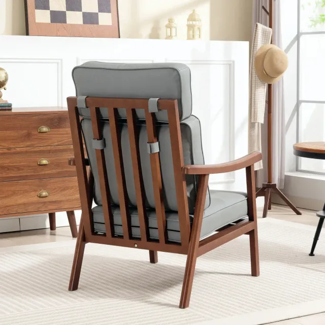 Sillón de salón con marco de madera