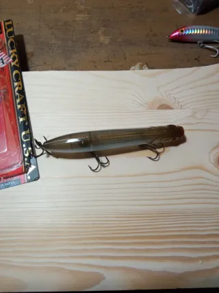 Señuelo Lucky Craft Gunfish 117 - 19g