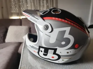 Casco DH Urge