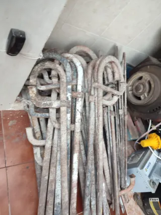 Sargentos de de obra hay 55 unidades