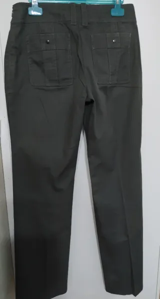 Pantalón mujer Mango verde caqui
