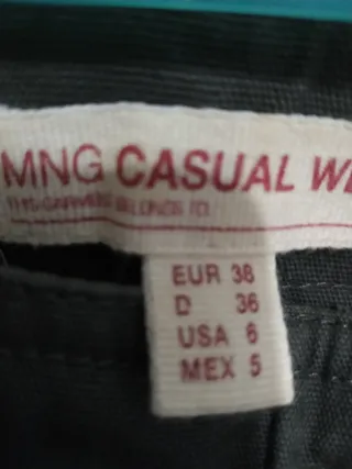 Pantalón mujer Mango verde caqui