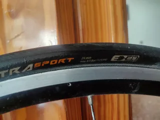 Bicicleta de Carretera Giant Roja