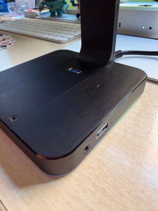 Soporte para Auriculares Corsair st100 rgb