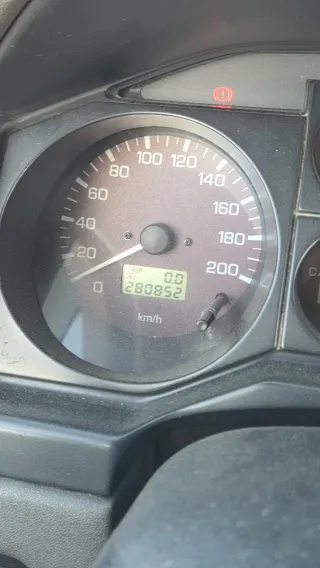 Mitsubishi Montero 2000