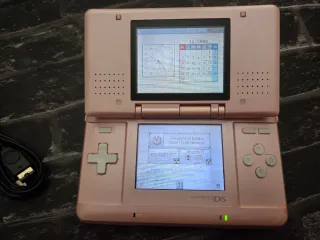 Consola Nintendo DS fat pink