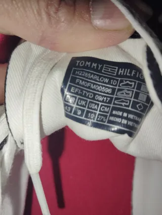 Zapatillas Lacoste verdes.Venta en persona.