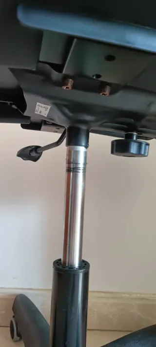 Silla de oficina azul