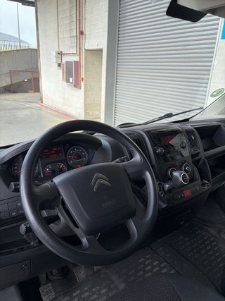 Alquiler furgonetas por días / meses