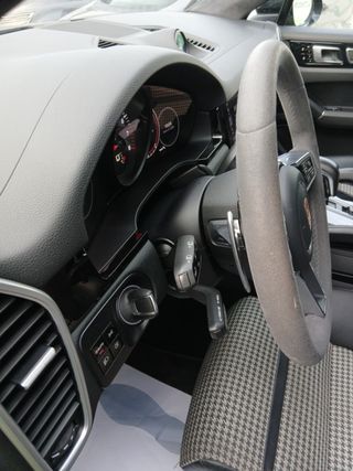 Porsche Cayenne Coupé -