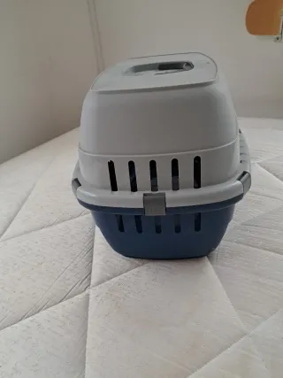 Transportín gato gris y azul,regalo empapadores