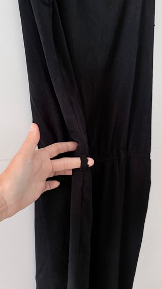 Mono negro Pull&Bear Talla S abertura espalda