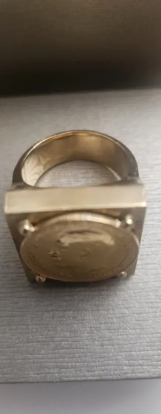 Anillo Oro 18kl con moneda George V. Oro Puro