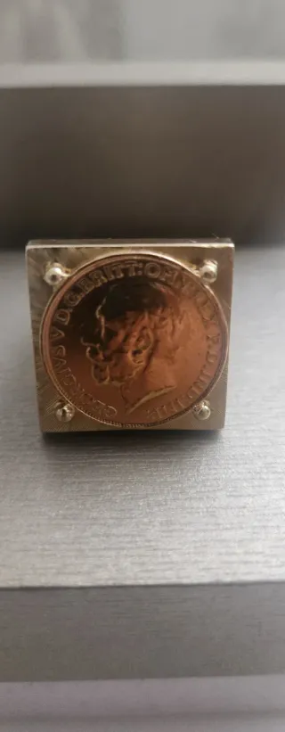 Anillo Oro 18kl con moneda George V. Oro Puro