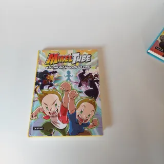 Saga de libros Mikel Tube 1-6