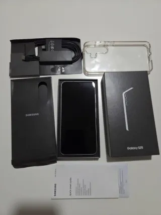 Samsung Galaxy S25 prácticamente nuevo