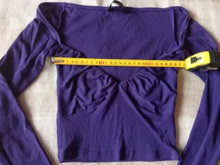 Crop top Pull&Bear morado