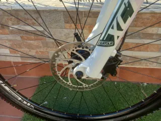 Bicicleta MTB B-Pro 27.5