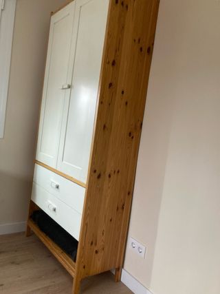 Armario de pino IKEA Hurdal
