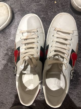 Lote 4 pares tenis Gucci Talla 35