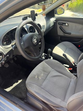 SEAT IBIZA 2003