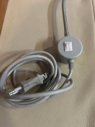 Lámpara LED flexible OBEIS para máquina de coser