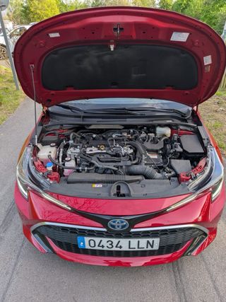 Toyota Corolla 180H Advance Luxury 2021 – 38mil km