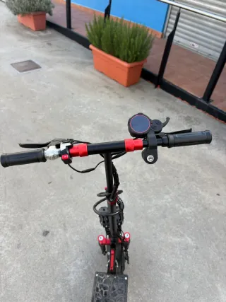 Patinete Eléctrico iScooter. PRECIO NEGOCIABLE.