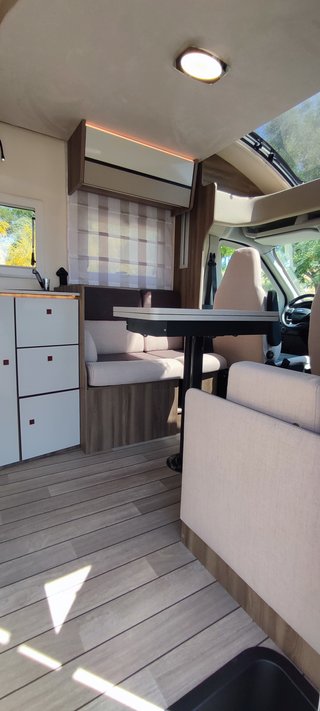 ALQUILER AUTOCARAVANA ROLLER TEAM KRONOS 287TL