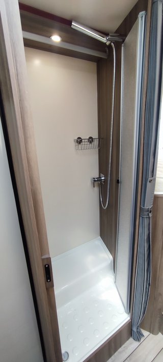 ALQUILER AUTOCARAVANA ROLLER TEAM KRONOS 287TL