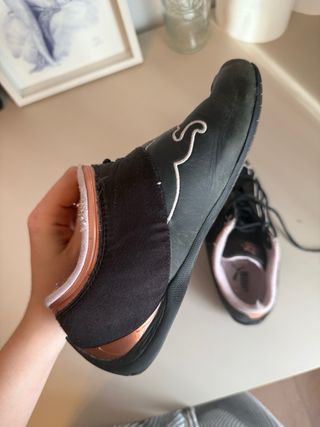 Zapatillas Puma Niña Negras y Rosas