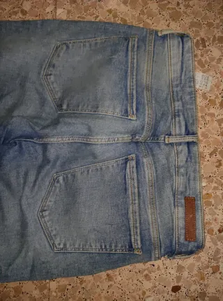 Pantalón vaquero Bershka mujer Talla M