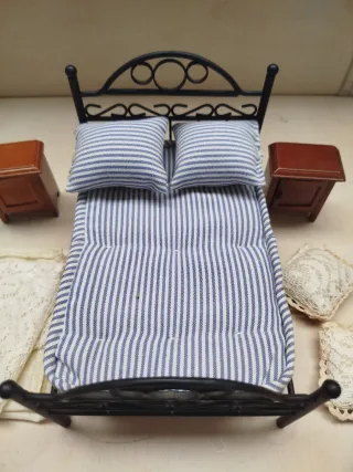 Juego de cama casa de muñecas
